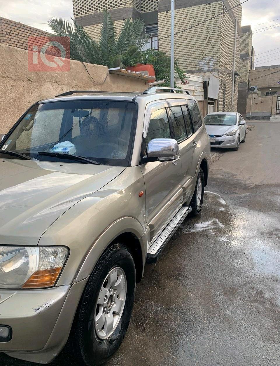 ميتسوبيشي باجيرو